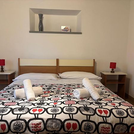 Agriturismo Fattoria Di Loppiano Regina Mundi Villa Vivajo Екстериор снимка